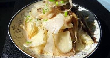 蚝油蘑菇炒白菜