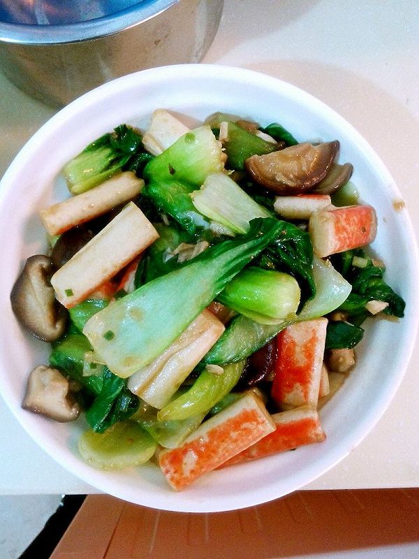 香菇油菜炒菜
