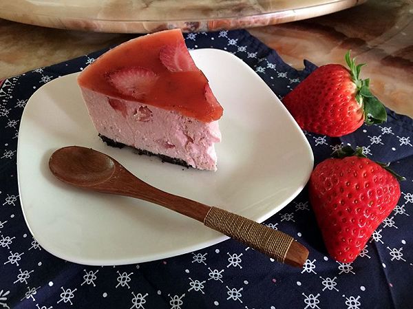 低脂圣诞草莓芝士冻饼（6寸）