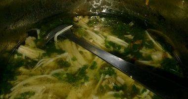 金针菇羊肉汤