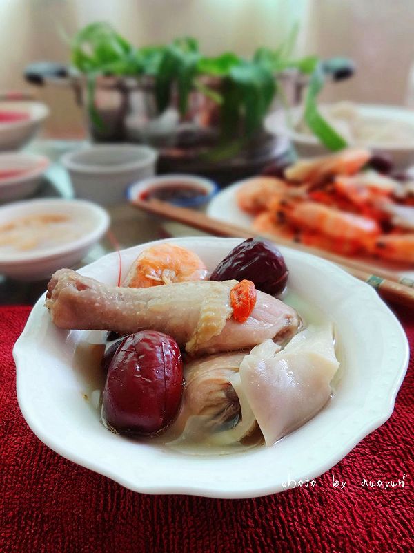 冬季最佳宴客菜——鸡汤火锅
