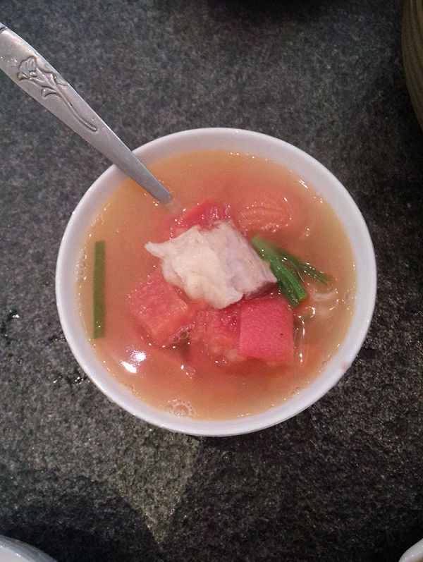 西红柿排骨汤