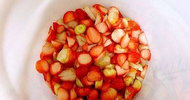 自制草莓酵素饮