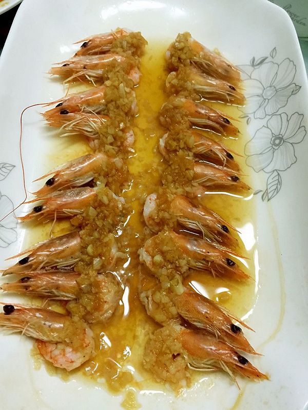 蒜泥蒸虾