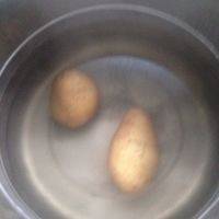 土豆煮熟