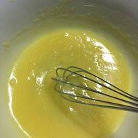 黄油融化搅拌均匀