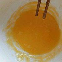 黄油 全蛋液 糖粉 混合均匀